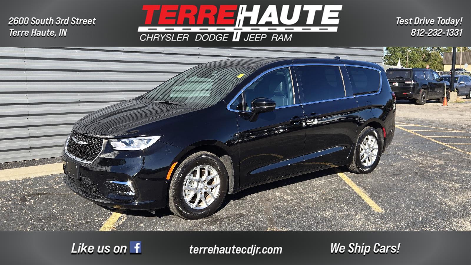 2026 Chrysler Pacifica Select FWD