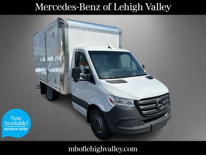 ARCTIC WHITE 2024 Mercedes-Benz Sprinter Cab Chassis 4500 170 RWD Van Rear-Wheel Drive Automatic