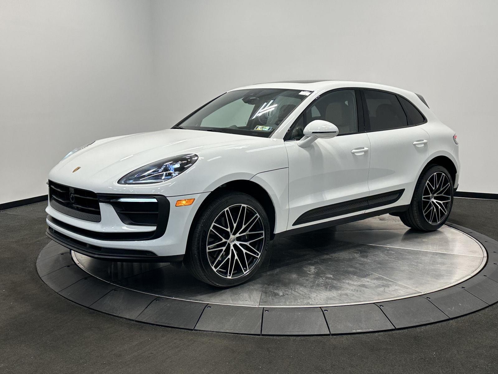 2025 Porsche Macan