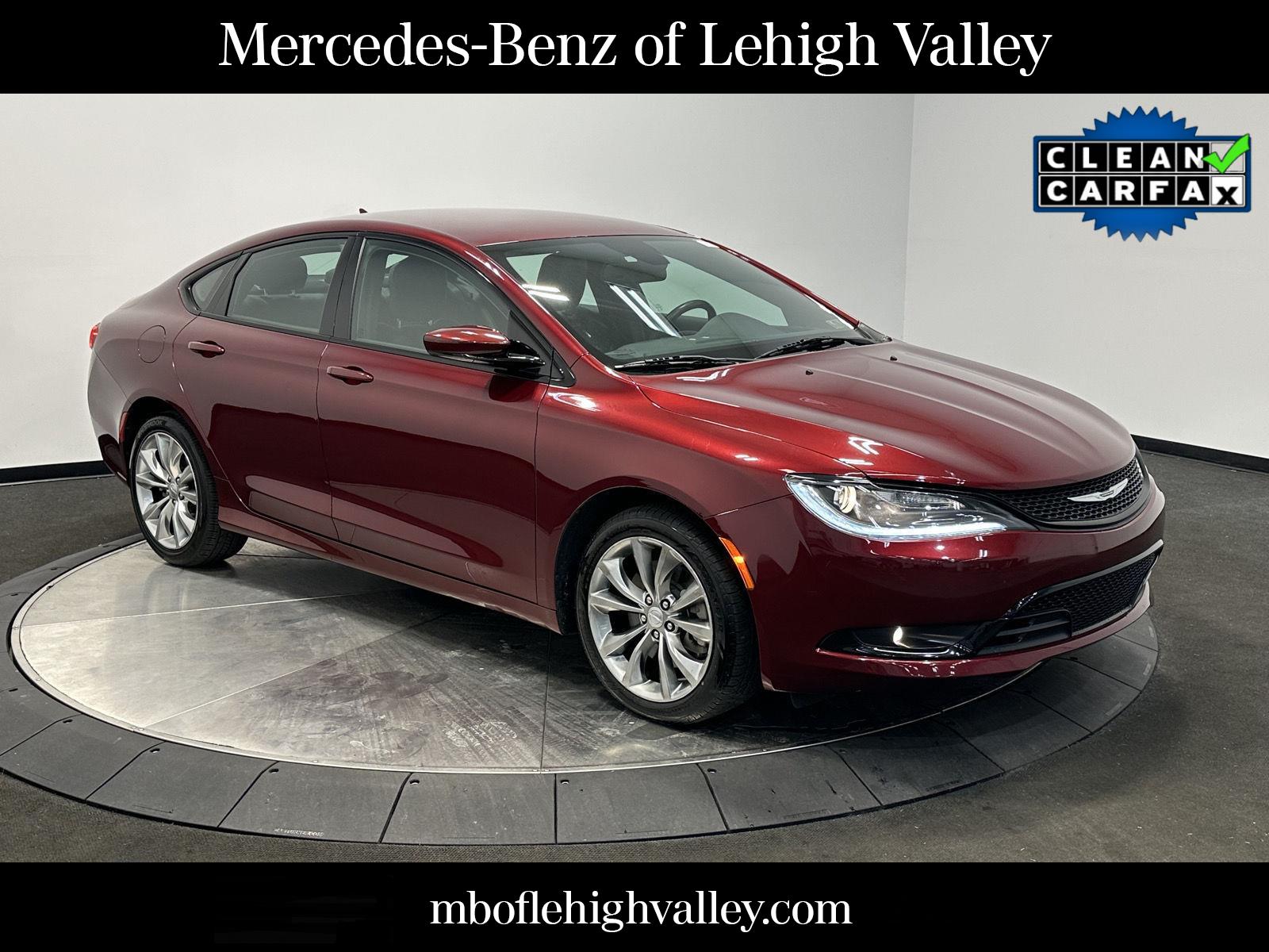 2015 Chrysler 200 S Sedan AWD