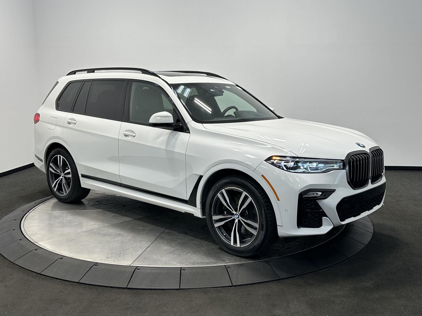 Alpine White 2022 BMW X7 xDrive40i AWD SUV / Crossover All-Wheel Drive Automatic