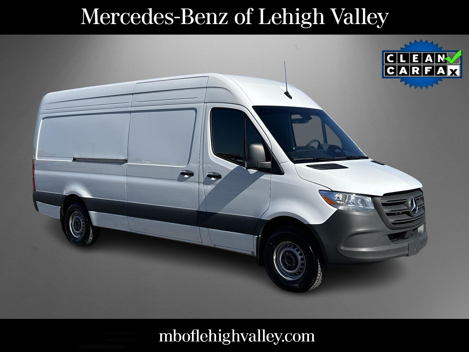 Arctic White 2025 Mercedes-Benz Sprinter Cargo 2500 170 High Roof RWD Van Rear-Wheel Drive Automatic