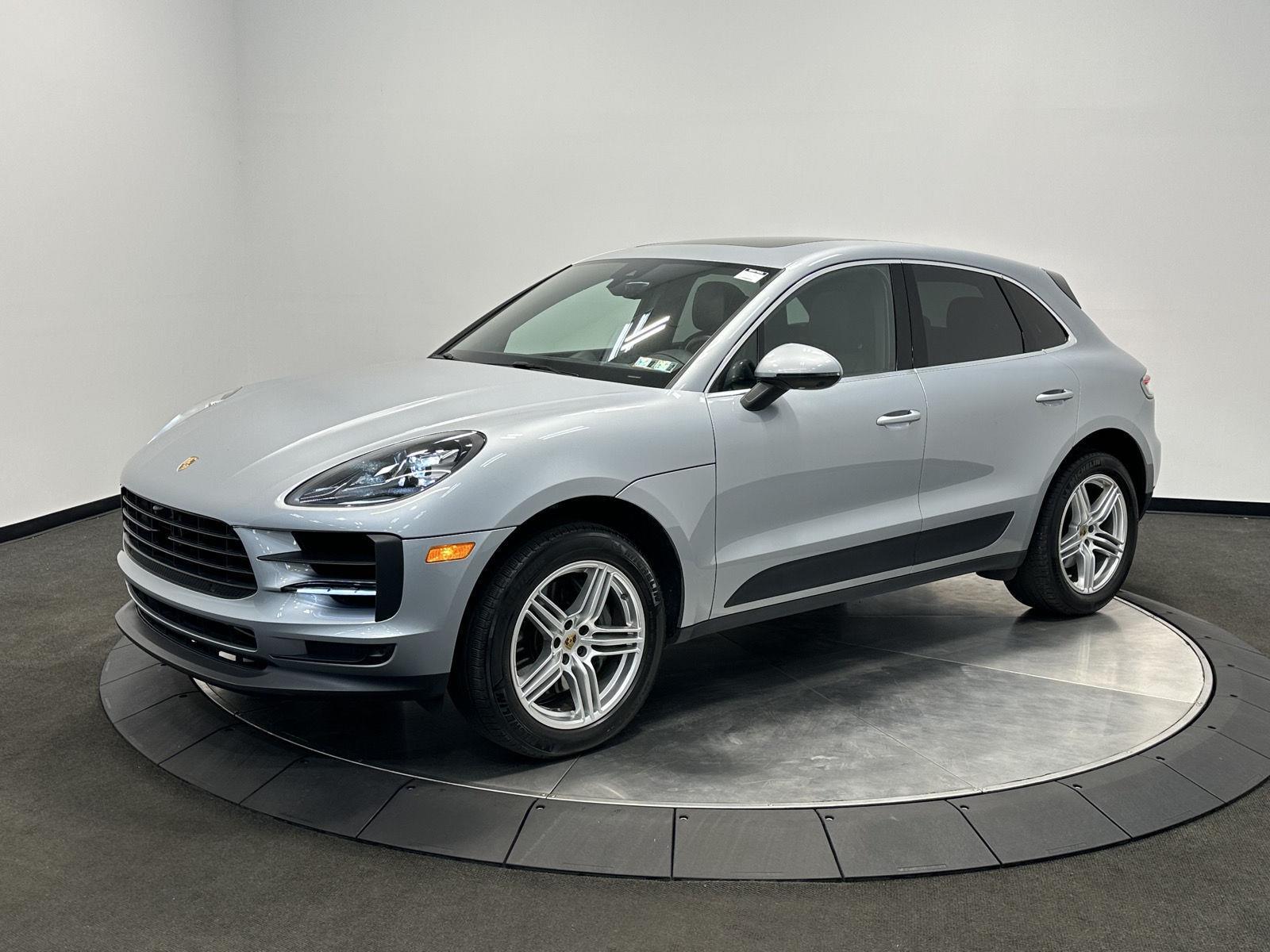 Dolomite Silver Metallic 2020 Porsche Macan SUV / Crossover All-Wheel Drive Automatic