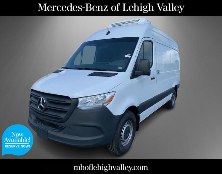 Arctic White 2026 Mercedes-Benz Sprinter Cargo 2500 170 High Roof RWD Van Rear-Wheel Drive 9-Speed Automatic