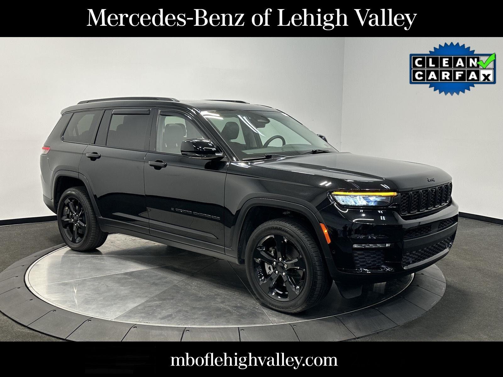 Diamond Black Crystal Pearlcoat 2023 Jeep Grand Cherokee L SUV / Crossover Four-Wheel Drive 8-Speed Automatic