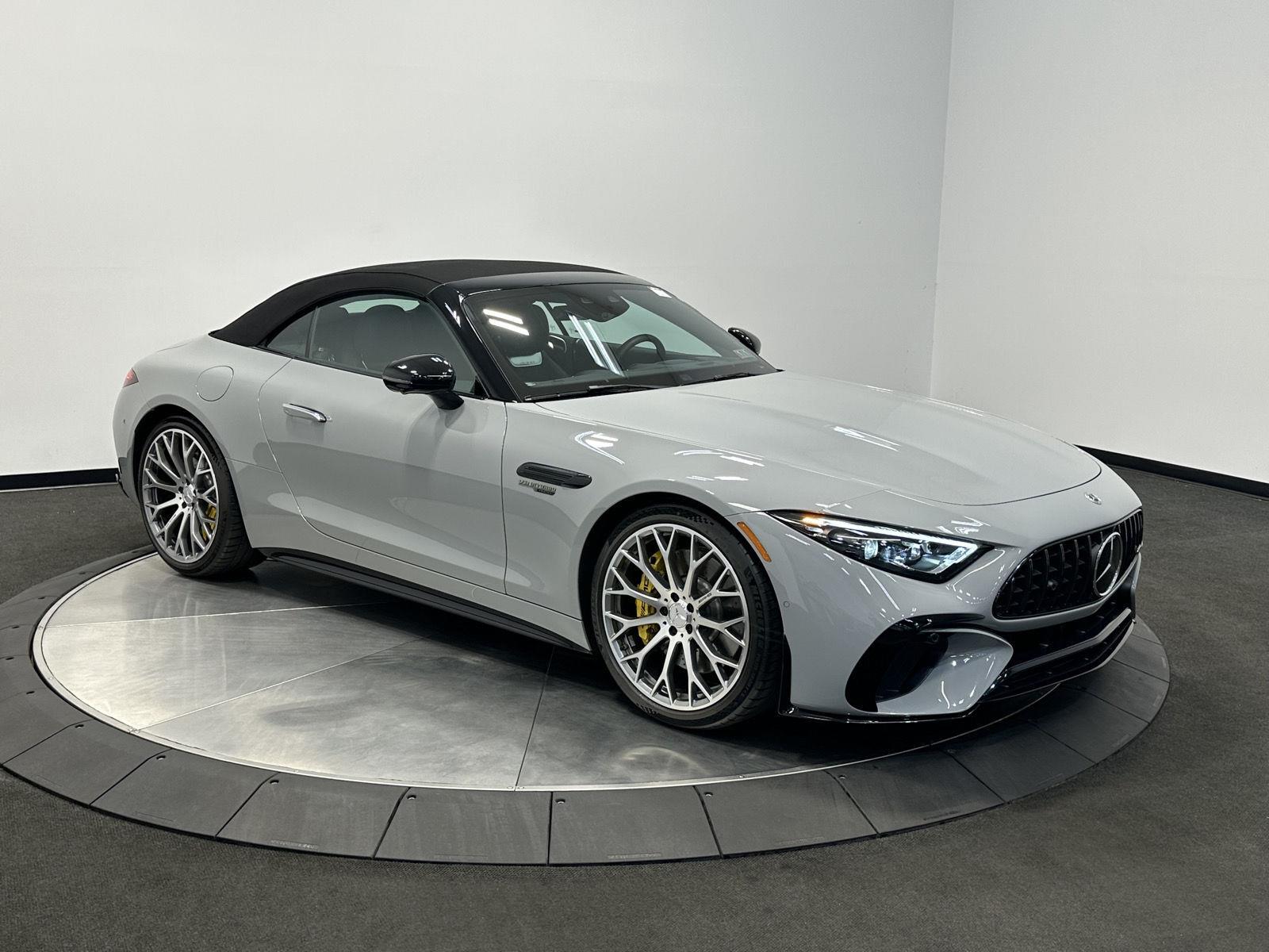 Gray (MANUFAKTUR Alpine Grey) 2022 Mercedes-Benz SL-Class Convertible All-Wheel Drive Automatic