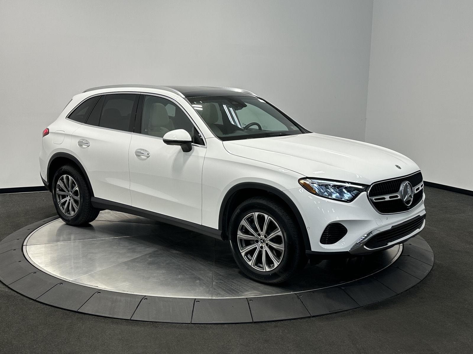 Polar White 2026 Mercedes-Benz GLC SUV / Crossover All-Wheel Drive Automatic