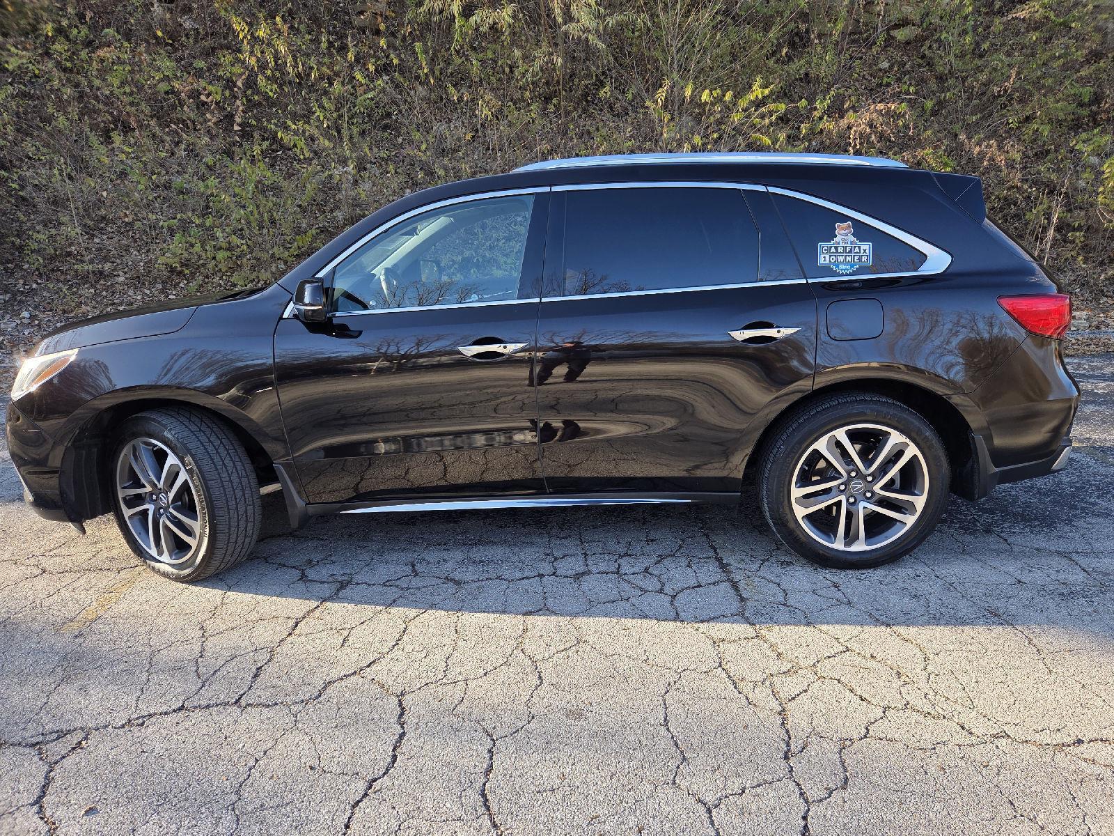 2017 Acura MDX Advance Package's photo