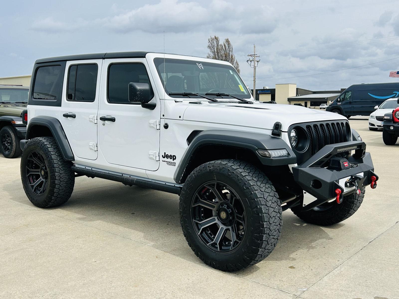 View vehicle photo 2