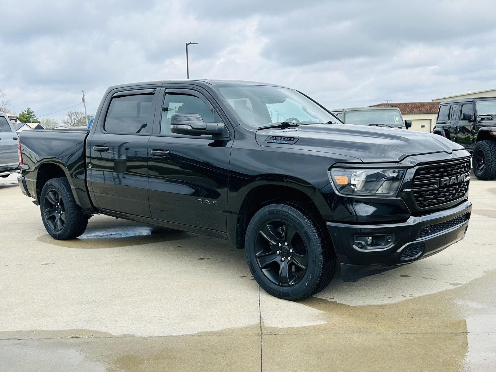 View vehicle photo 2