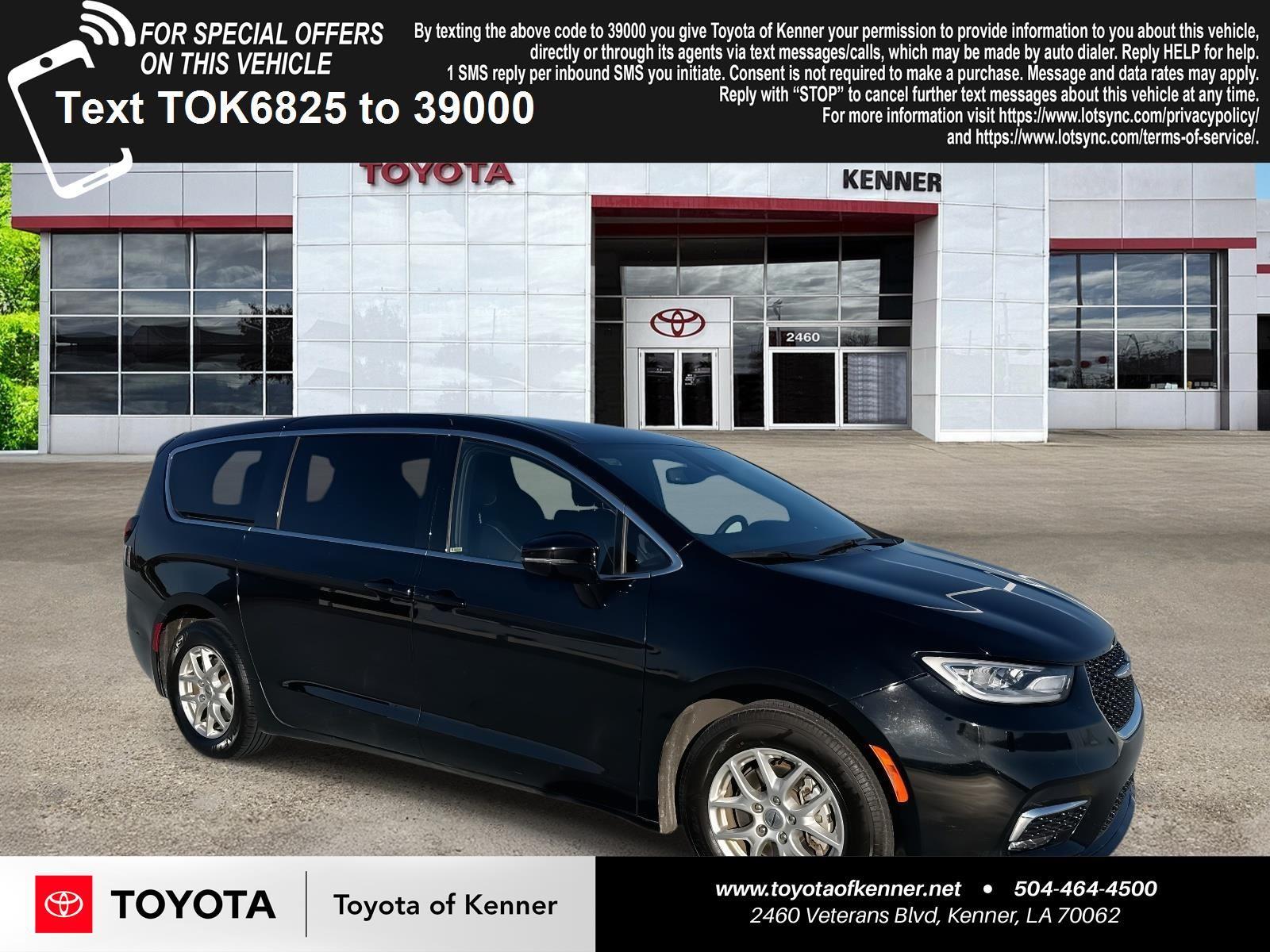 Diamond Black Crystal Pearlcoat 2025 Chrysler Pacifica Select FWD Minivan Front-Wheel Drive 9-Speed Automatic
