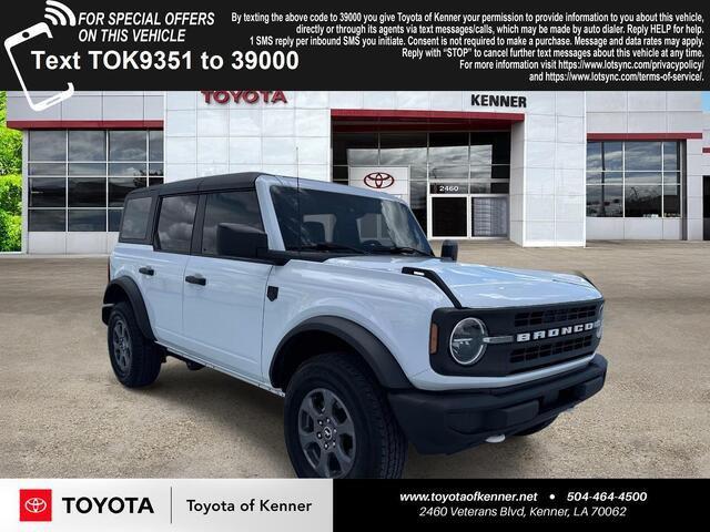 Oxford White 2025 Ford Bronco SUV / Crossover Four-Wheel Drive 7-Speed Manual
