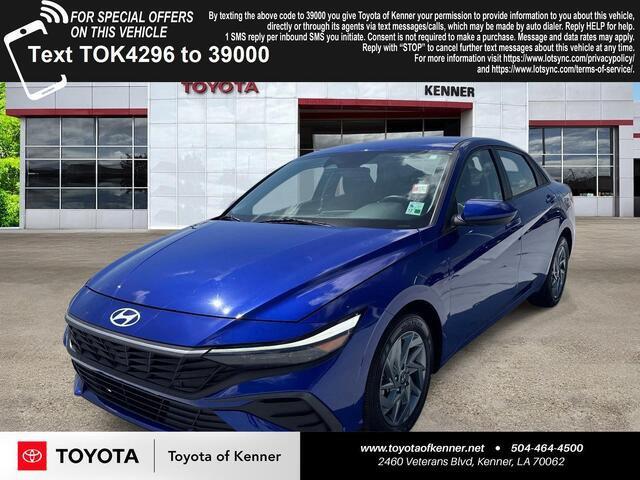  2024 Hyundai Elantra SEL FWD   