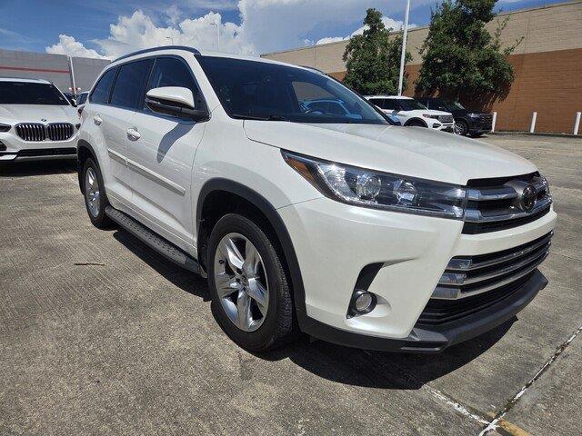 Used 2018 Blizzard Pearl Toyota Limited image 7
