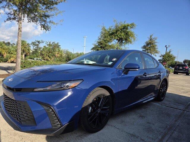 Reservoir Blue 2026 Toyota Camry Sedan Front-Wheel Drive Continuously Variable Transmission