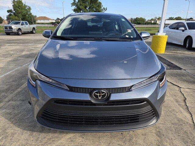 Used 2026 Celestite Toyota LE image 2
