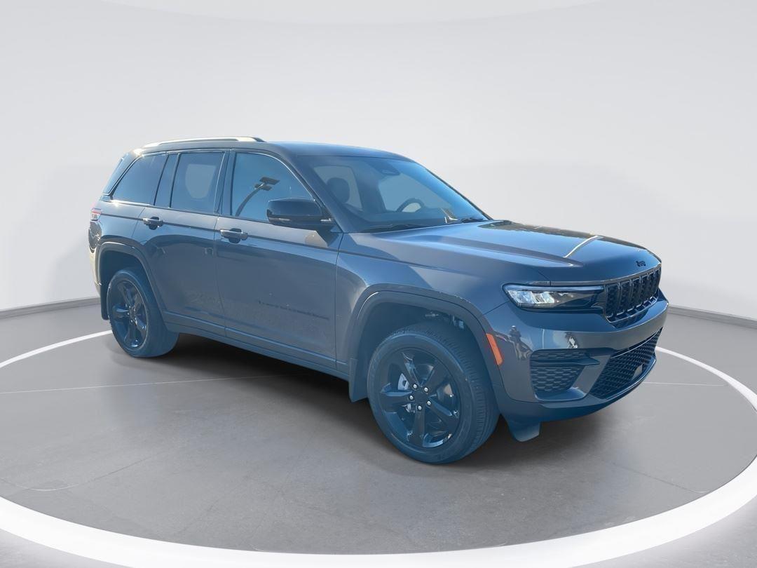 2025 Jeep Grand Cherokee Altitude X 4WD