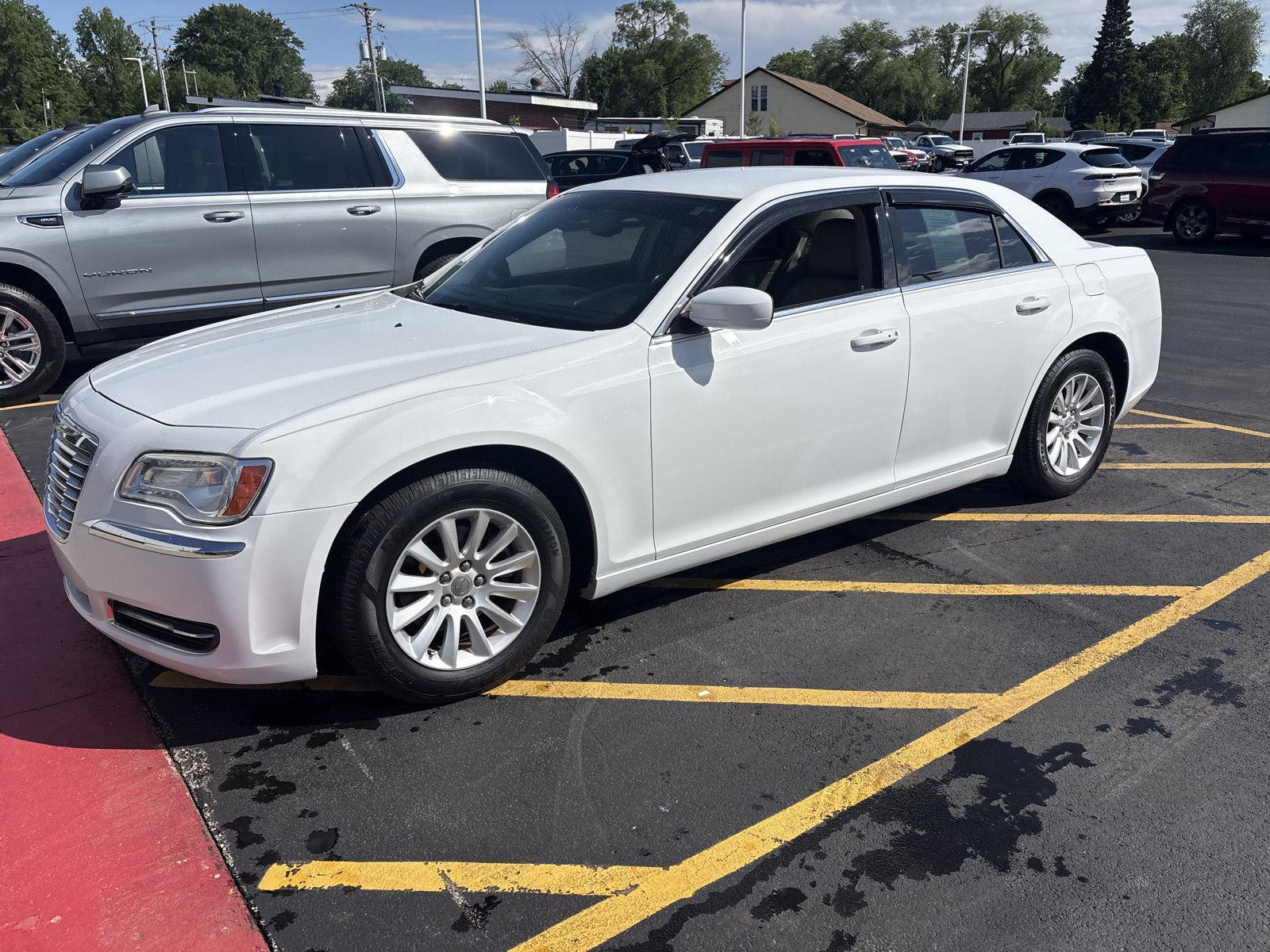 View vehicle photo 2