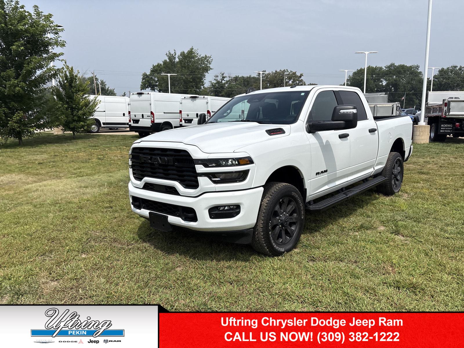 Bright White Clearcoat 2025 RAM 2500 Pickup Truck Four-Wheel Drive 8-Speed Automatic