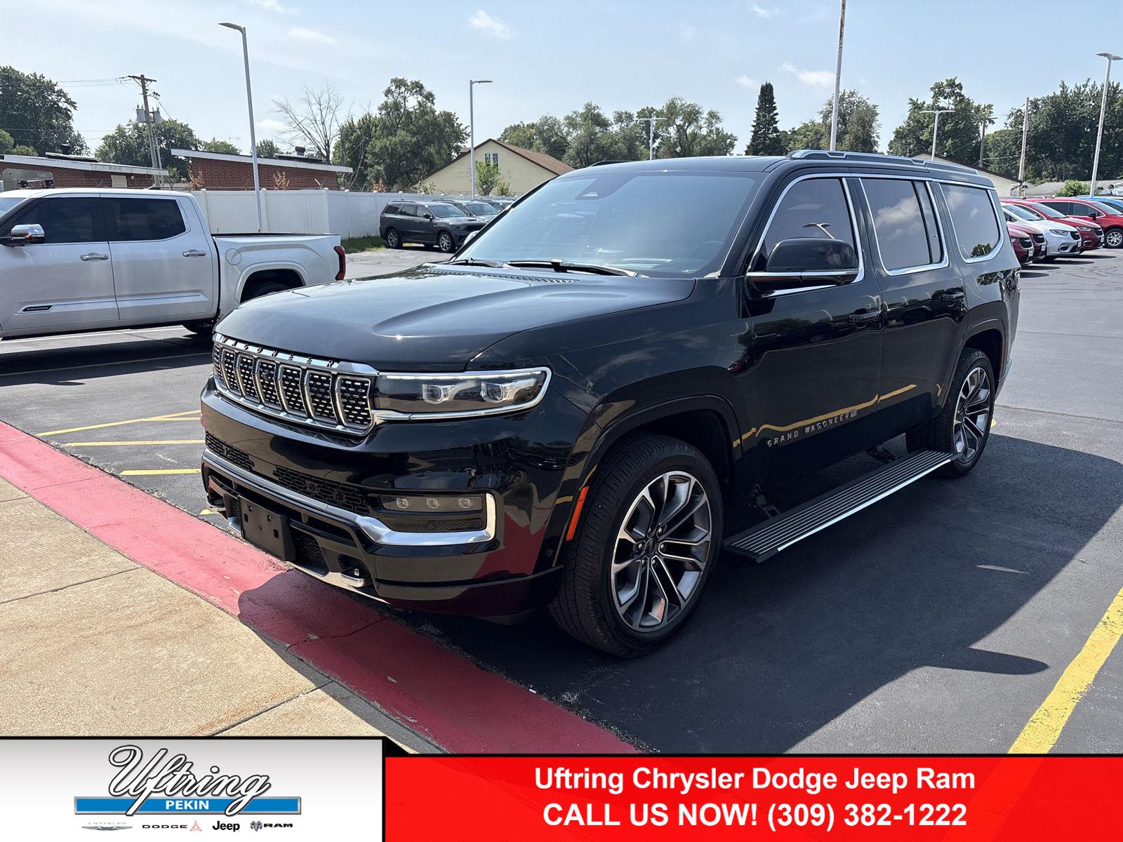 Diamond Black Crystal Pearlcoat 2022 Jeep Grand Wagoneer SUV / Crossover Four-Wheel Drive 8-Speed Automatic
