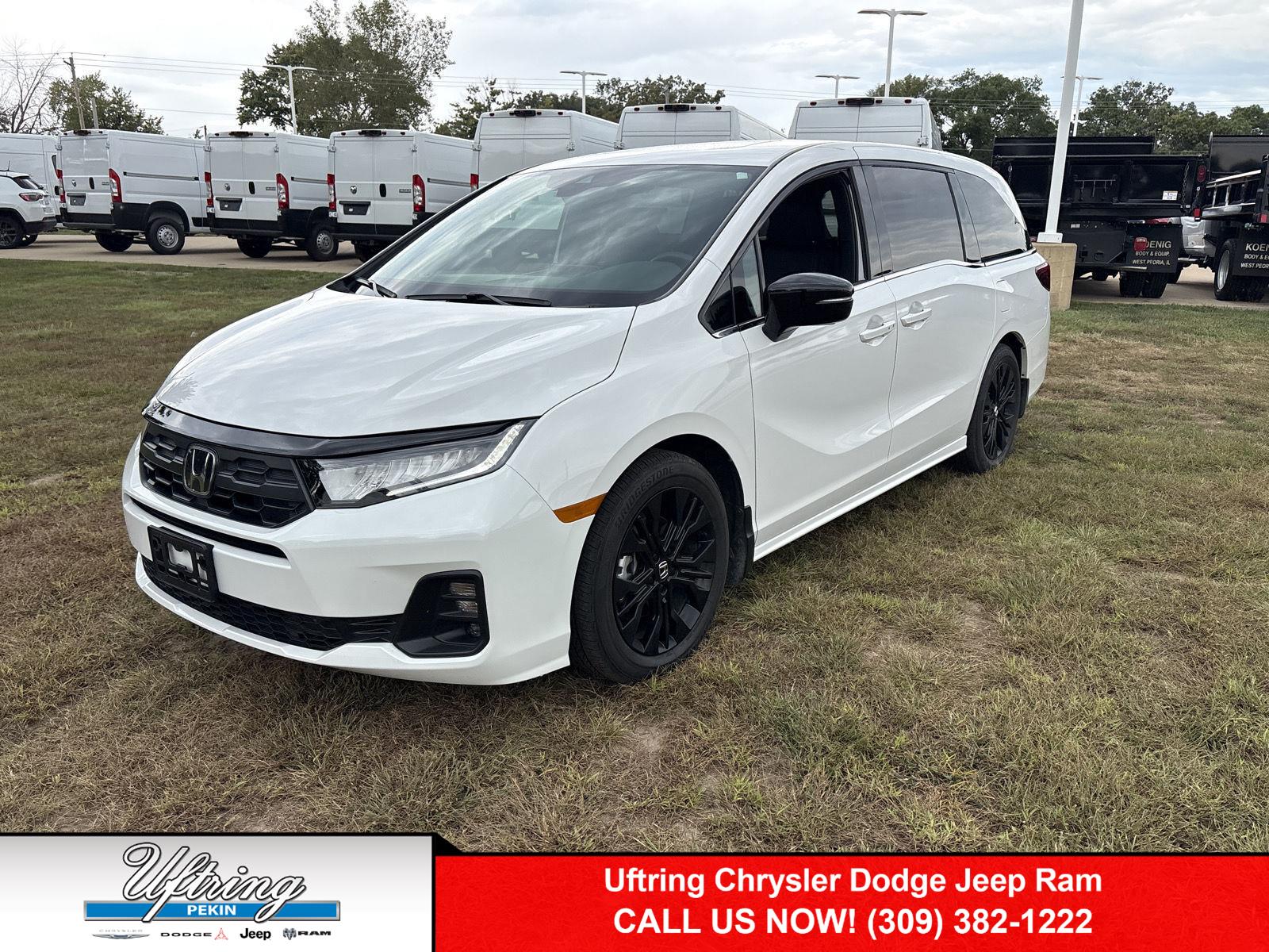 Platinum White Pearl 2025 Honda Odyssey Minivan Front-Wheel Drive Automatic
