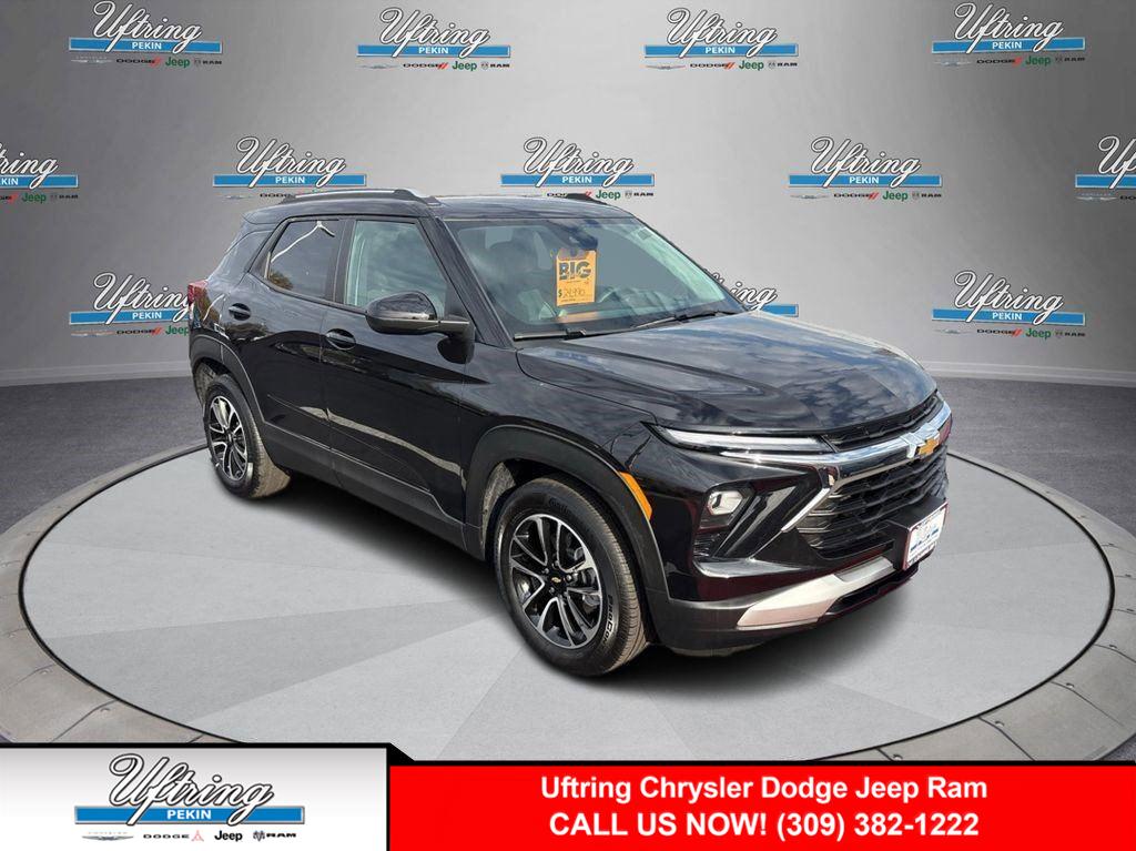 Mosaic Black Metallic 2025 Chevrolet Trailblazer SUV / Crossover Front-Wheel Drive Continuously Variable Transmission