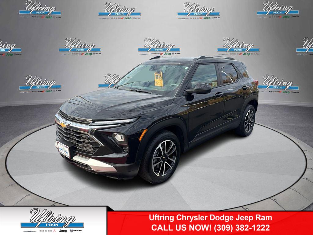 Mosaic Black Metallic 2025 Chevrolet Trailblazer SUV / Crossover Front-Wheel Drive Continuously Variable Transmission