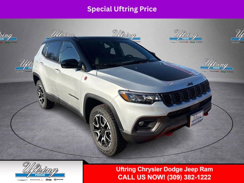 Silver Zynith Metallic Clearcoat 2026 Jeep Compass SUV / Crossover Four-Wheel Drive 8-Speed Automatic
