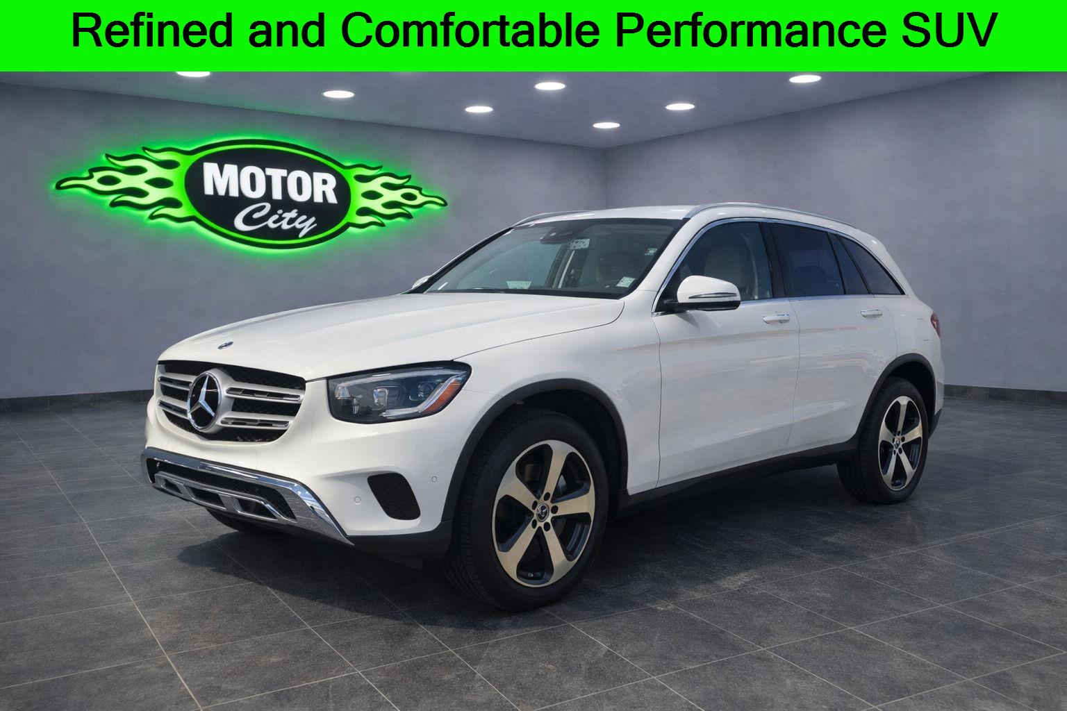 Polar White 2022 Mercedes-Benz GLC 300 SUV RWD SUV / Crossover Rear-Wheel Drive Automatic