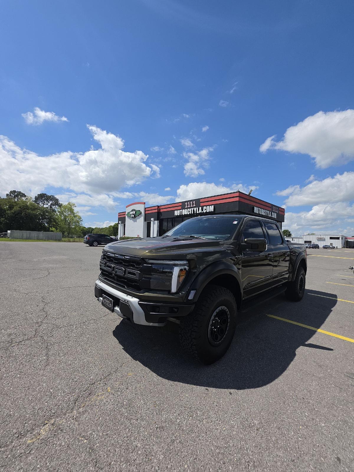2025 Ford F-150 Raptor SuperCrew 4WD