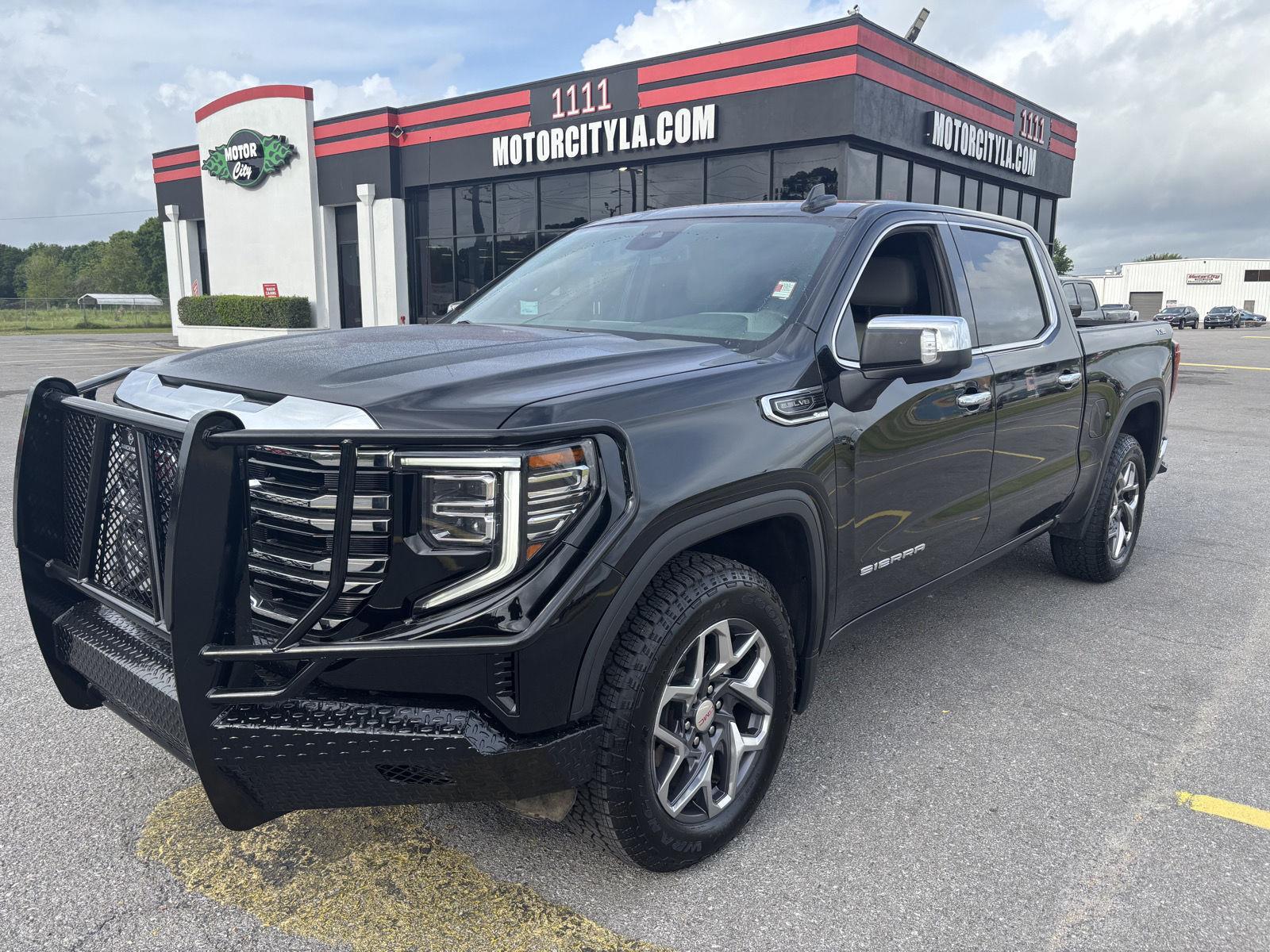 View vehicle photo 6