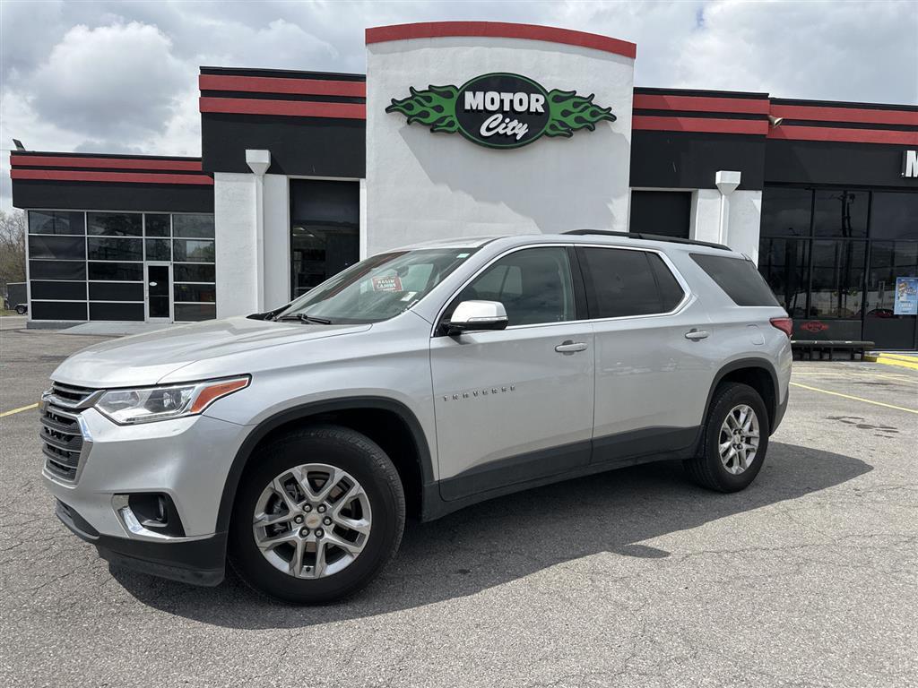 Silver Ice Metallic 2020 Chevrolet Traverse LT Cloth FWD SUV / Crossover Front-Wheel Drive 9-Speed Automatic