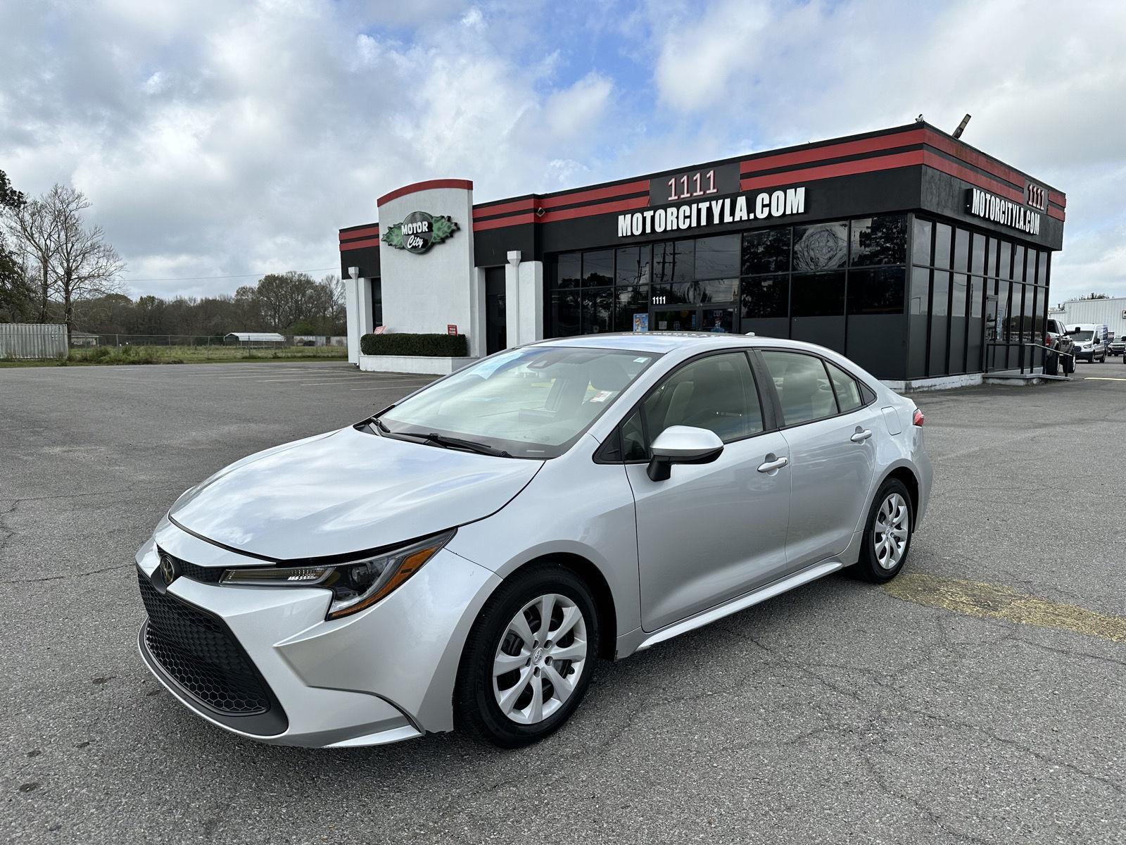 2022 Toyota Corolla LE FWD