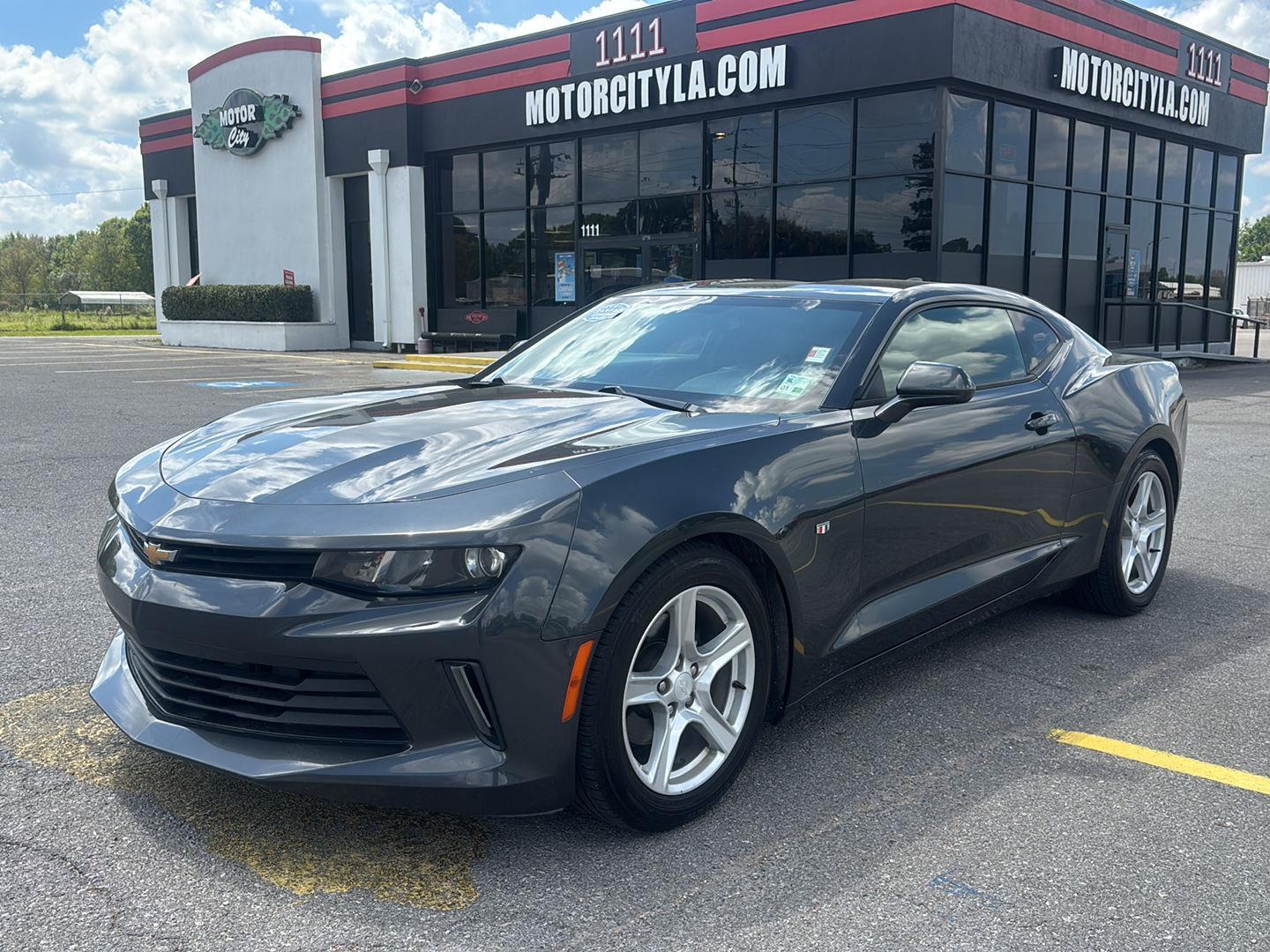 2017 Chevrolet Camaro 1LT Coupe RWD