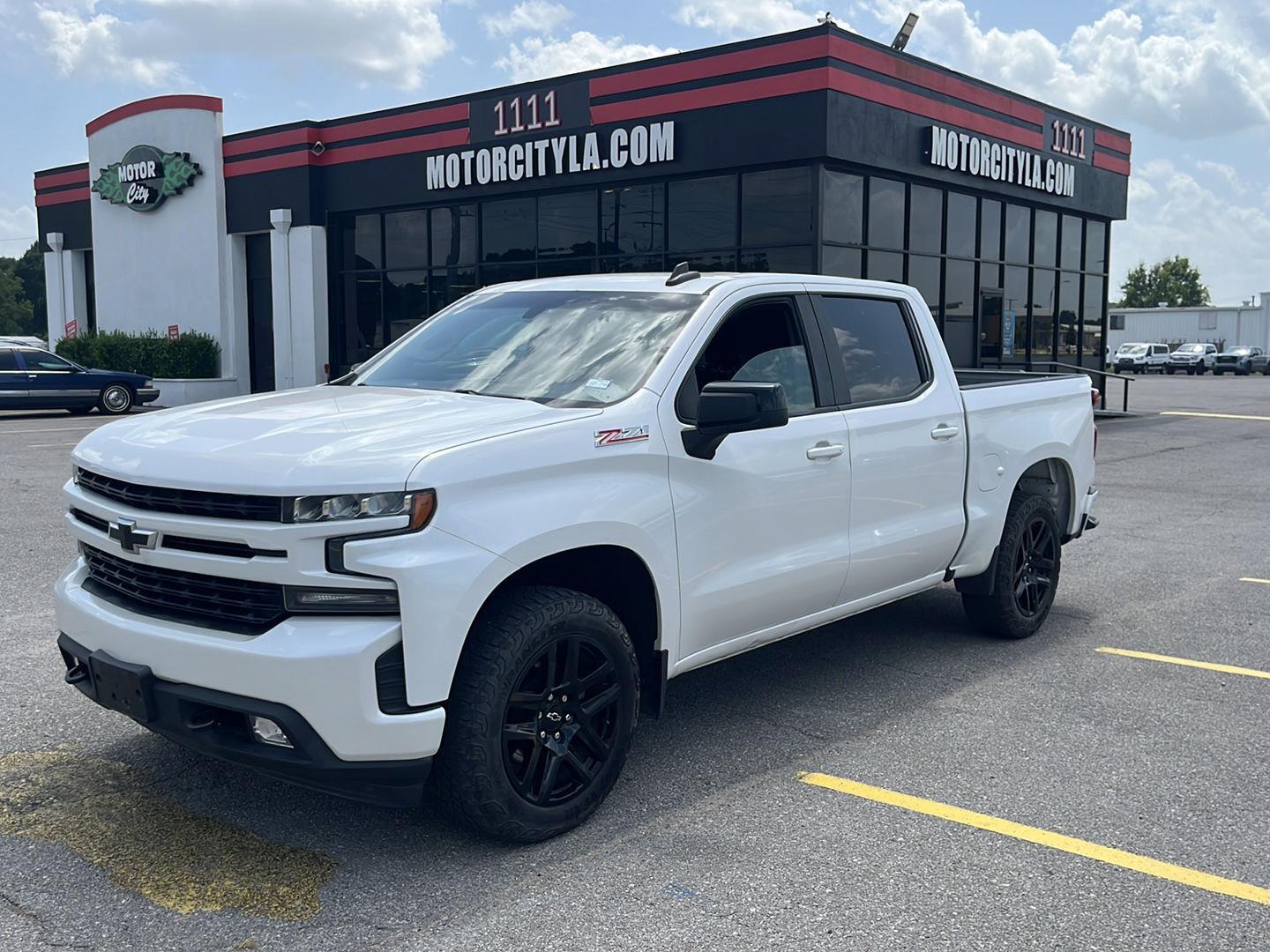 Summit White 2021 Chevrolet Silverado 1500 Pickup Truck Four-Wheel Drive 8-Speed Automatic