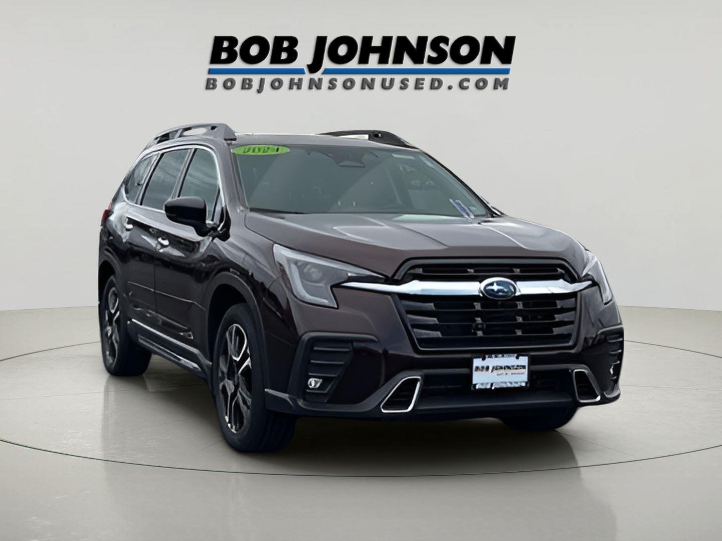 2024 Subaru Ascent Touring's photo