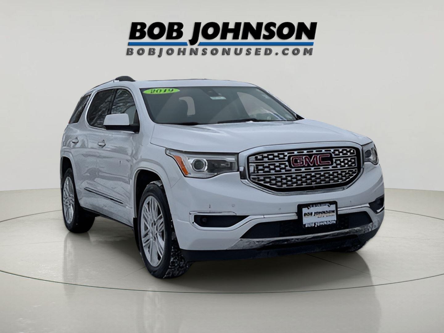 2019 GMC Acadia Denali's photo