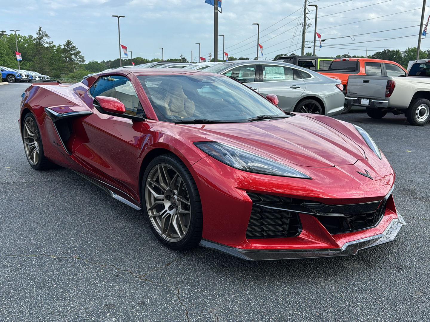 New 2025 Red Mist Metallic Tintcoat Chevrolet 2LZ image 6