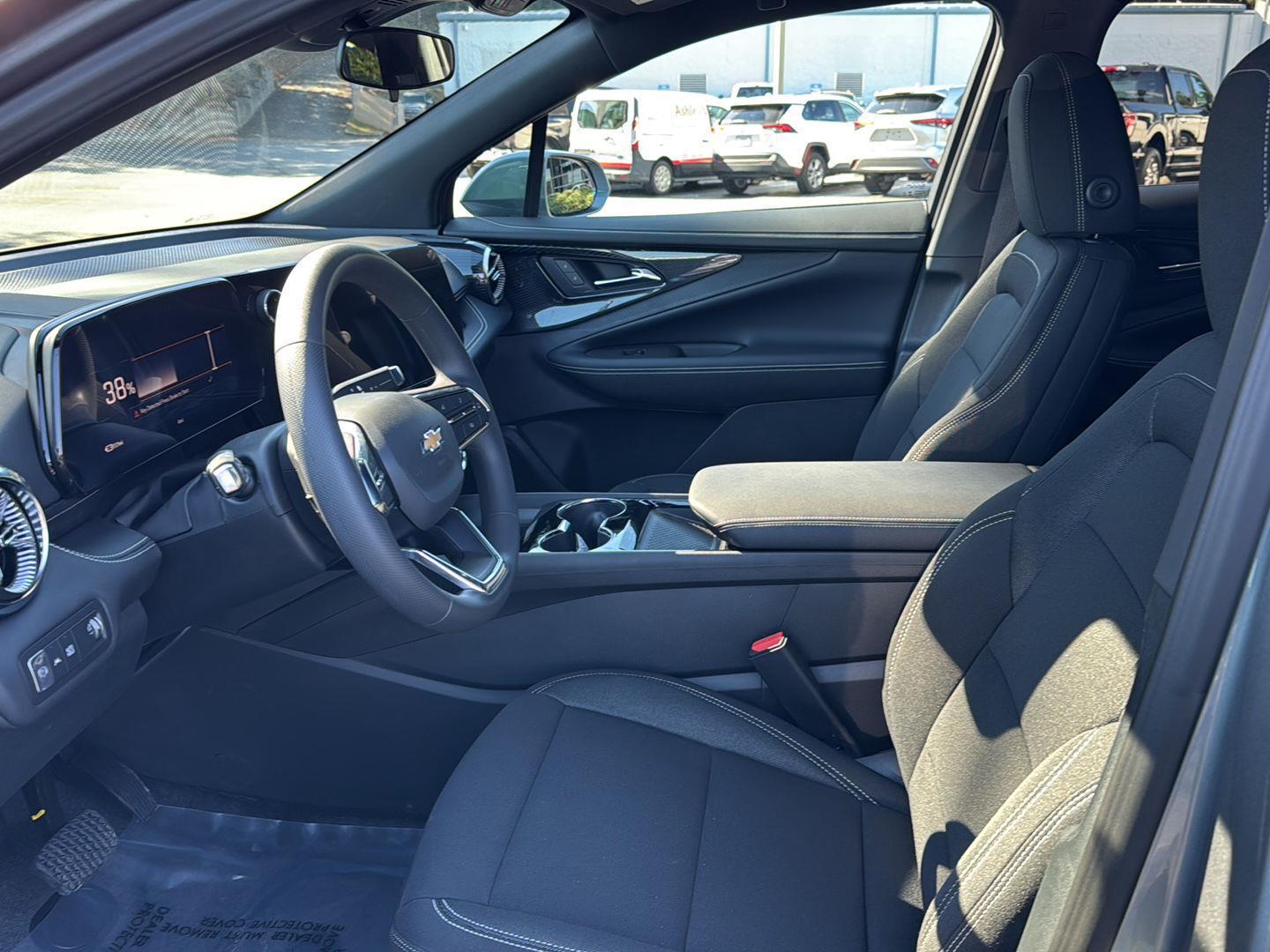 New 2026 Sterling Gray Metallic Chevrolet FWD LT image 9