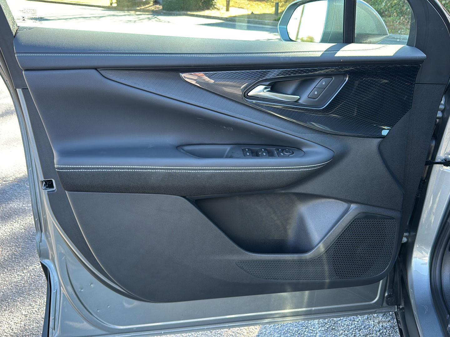 New 2026 Sterling Gray Metallic Chevrolet FWD LT image 15