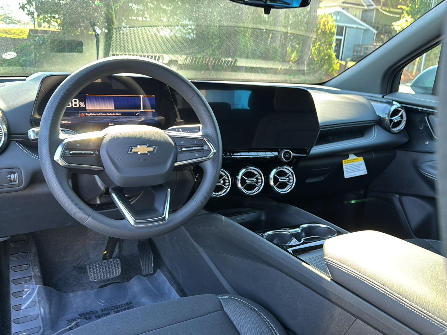 New 2026 Sterling Gray Metallic Chevrolet FWD LT image 17