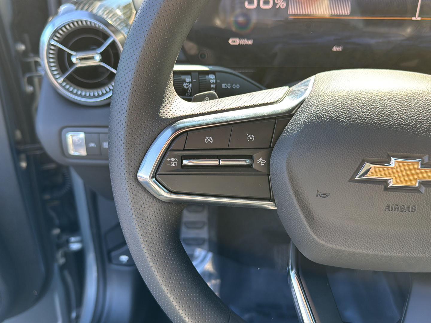 New 2026 Sterling Gray Metallic Chevrolet FWD LT image 19