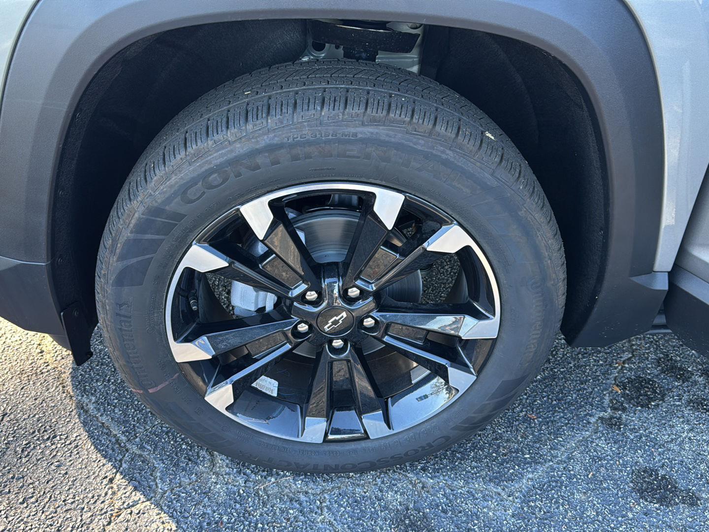 New 2026 Sterling Gray Metallic Chevrolet FWD RS image 32