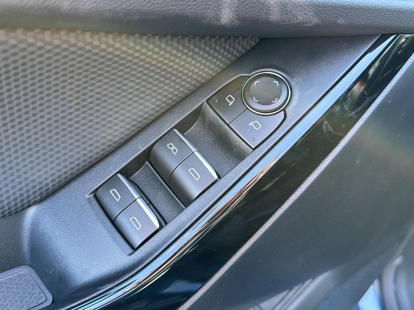 New 2026 Lakeshore Blue Metallic Chevrolet FWD RS image 27