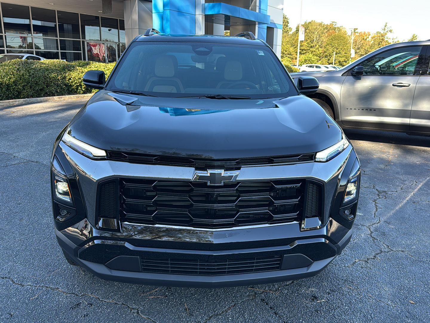 New 2026 Mosaic Black Metallic Chevrolet FWD ACTIV image 7