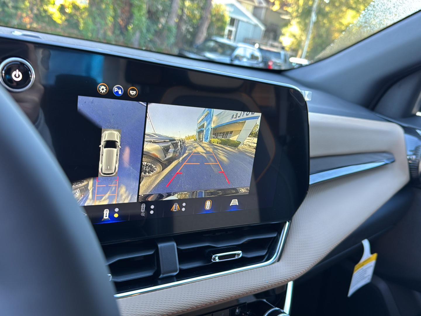 New 2026 Mosaic Black Metallic Chevrolet FWD ACTIV image 22