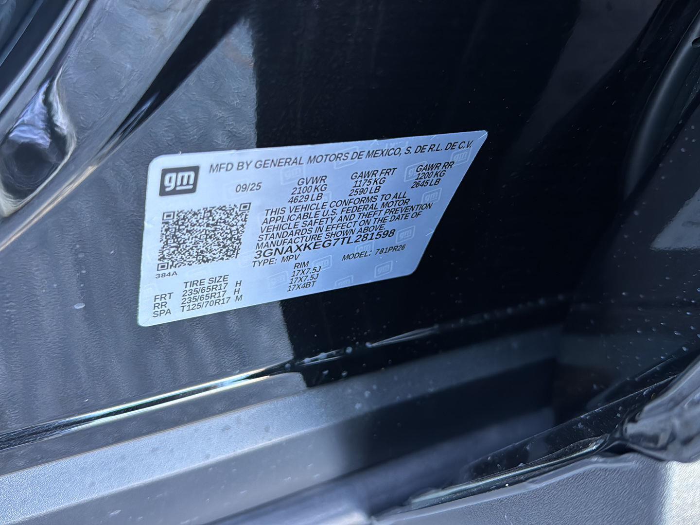 New 2026 Mosaic Black Metallic Chevrolet FWD ACTIV image 31