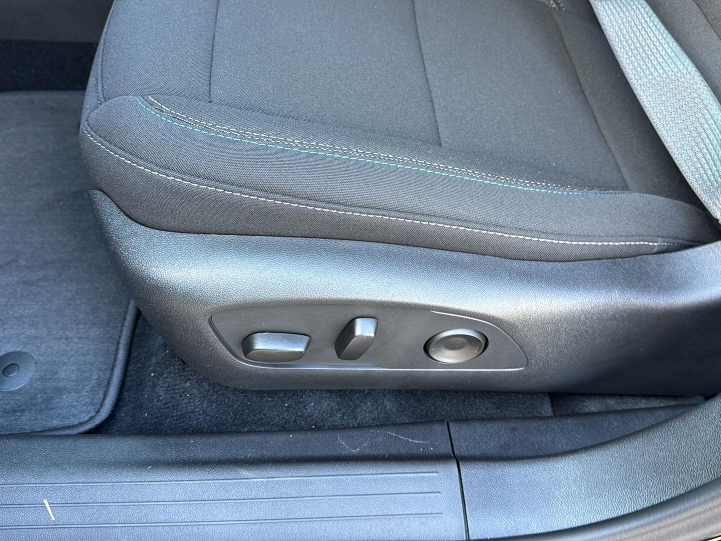 New 2026 Black Chevrolet LT1 w/PCY image 28