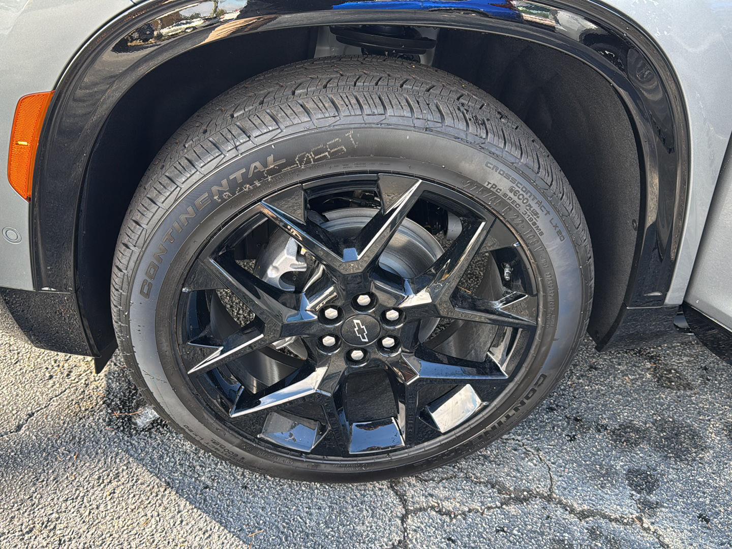 New 2026 Sterling Gray Metallic Chevrolet FWD RS image 32