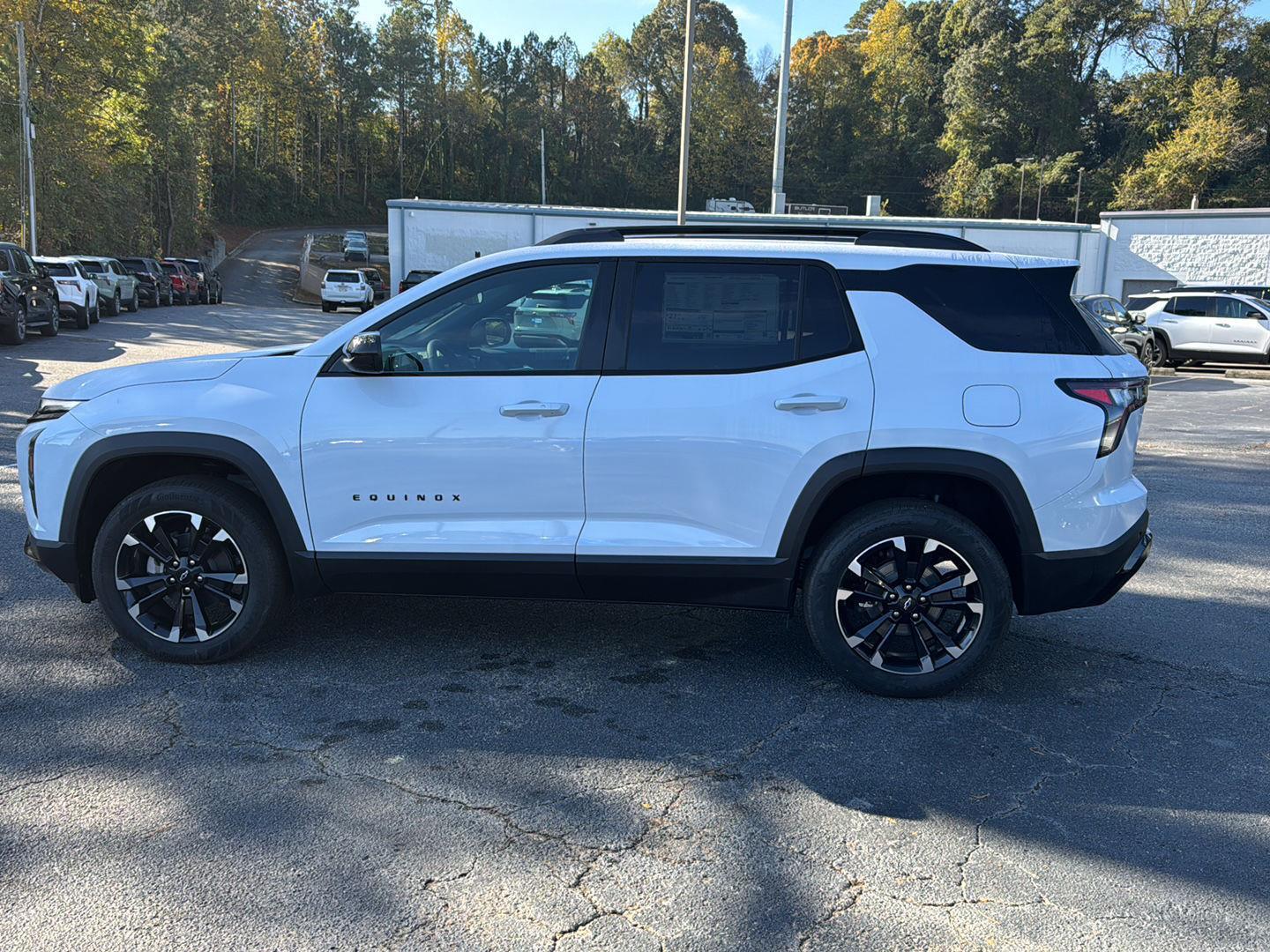 New 2026 Polar White Tricoat Chevrolet FWD RS image 3